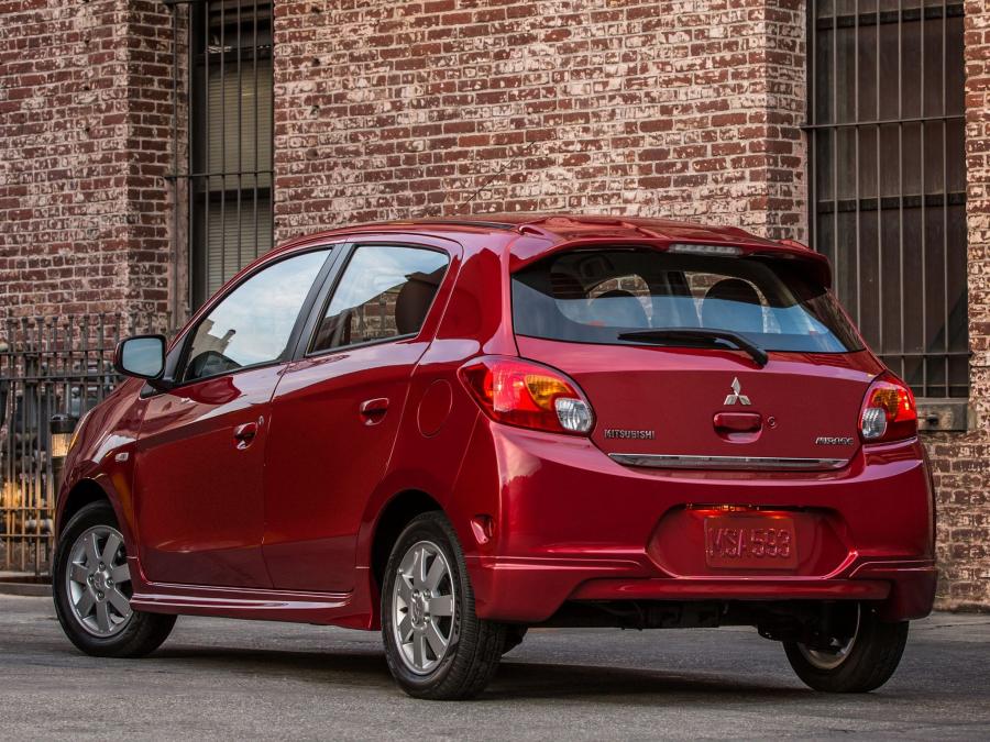 Mitsubishi Mirage 2013 года  (US) (фото 26 из 30)